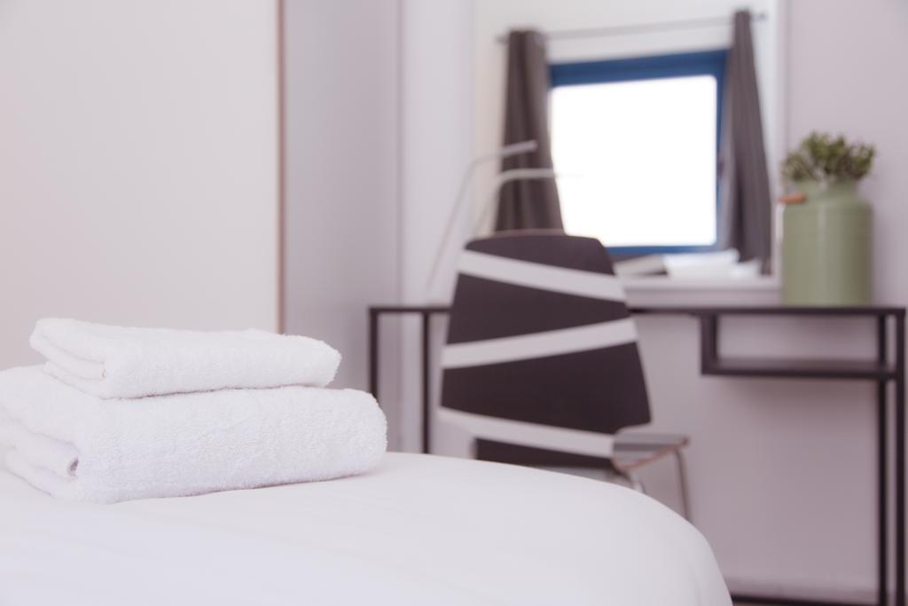 Shenkin Vilmar Apartments Tel Aviv Phòng bức ảnh